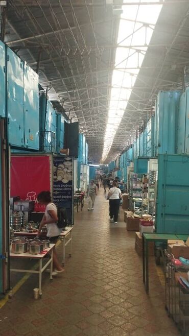 я ищу дом рабочий городок: Срочно Продаю контейнер рынок дордой 17 проход, проход посуды. По всем