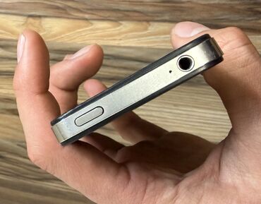 Apple iPhone: IPhone 4S, < 16 ГБ, Jet Black, Кабель, Чехол, 100 % — 8