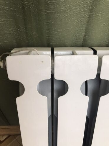 Биметаллические радиаторы: Батареи Белые Биметаллические радиаторы отопления. Эти секционные — 3