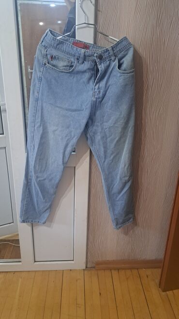 Toy paltarları və aksesuarları: ZARA kişi cins şalvarı 34 razmer. - Model: Klassik 5 ciblə, düyməli
