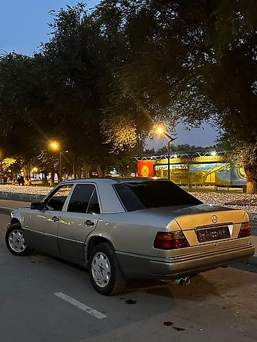 панель ауди а4: Mercedes-Benz W124: 1994 г., 2.2 л, Автомат, Седан — 2