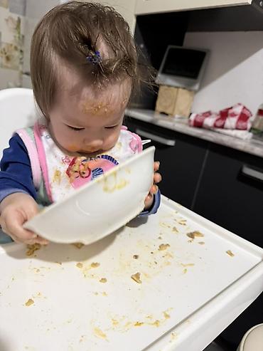 Курьерская доставка: Услуга курьерской доставки по городу через приложение. - Быстрая — 63