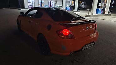 tiburon: Hyundai Tuscani: 2002 г., 2 л, Механика, Бензин, Купе — 4