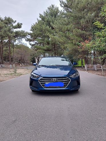 Hyundai: Hyundai Elantra: 2 l | 2017 il Sedan — 1