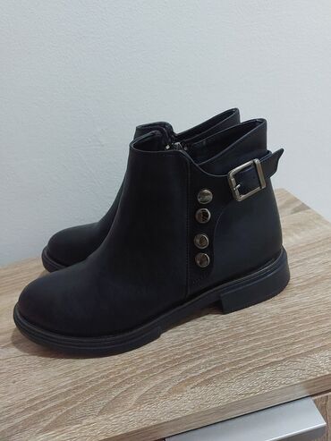 zimska jakna stradivarius: Ankle boots, 36