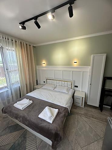 Посуточная аренда квартир: 1 комната, Душевая кабина, Постельное белье, Парковка — 6