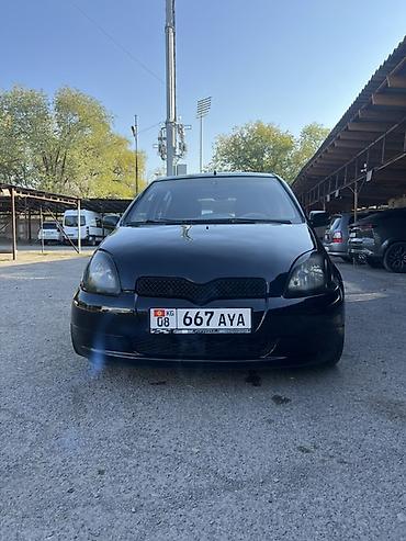 mini coper: Toyota Yaris: 2001 г., Механика, Хэтчбэк — 8