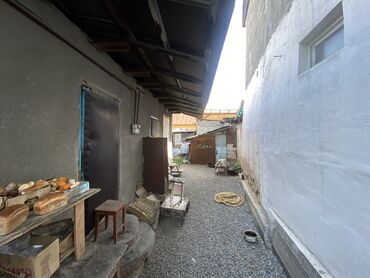 очень срочно участок: Дом, 100 м², 4 комнаты, Собственник, Старый ремонт