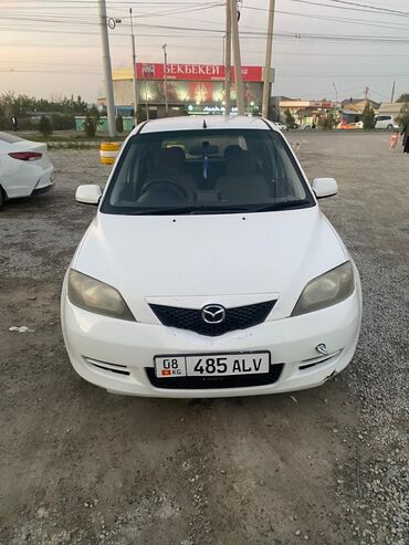 Mazda: Mazda Demio: 2004 г., 1.3 л, Автомат, Бензин, Хэтчбэк