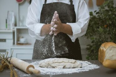 кондитерские мешки: Требуется Повар : Мучной цех, Национальная кухня, 1-2 года опыта