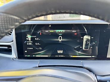 tesla model x: Электромобиль (салон, интерьер) - Современная цифровая панель — 7