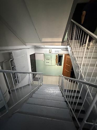 фатьянова: 3 комнаты, 68 м², Юг-2 мкр 106 серия, 2 этаж, Старый ремонт — 2