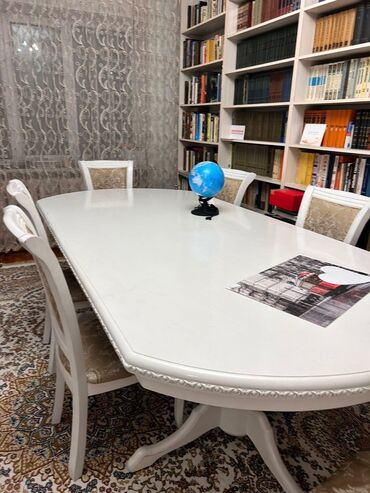мебель для коридора: Для зала Стол, цвет - Белый, Б/у