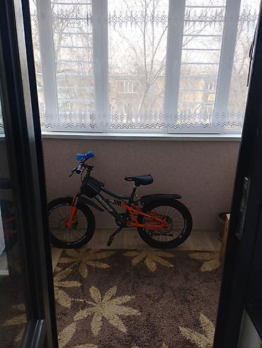 Продажа квартир: 3 комнаты, 58 м², 104 серия, 4 этаж, Евроремонт — 8