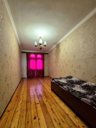 3 otaqli kiraye evler 300 azn: Ev tam esyalidi 2 eded kandisaner plazma telvizor