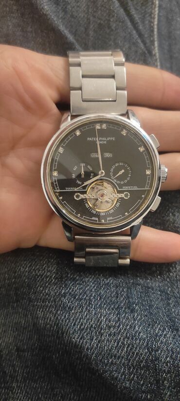 moskva univermagi qizil saatlar: Qol saatı, Patek Phillipe, rəng - Qara