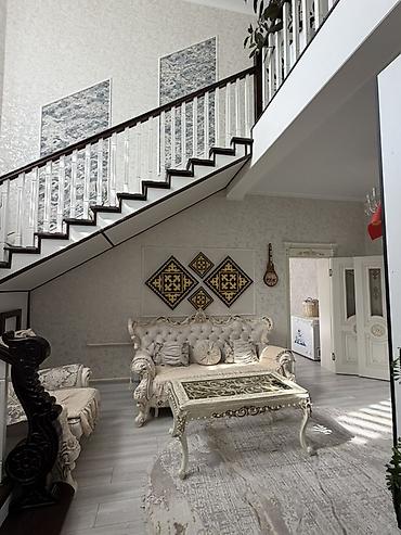 Продажа коттеджей и домов: ПРОДАЕТСЯ ШИКАРНЫЙ ЧАСТНЫЙ ДОМ 🏠💫
Ж/М Арча-Бешик 📍 — 6