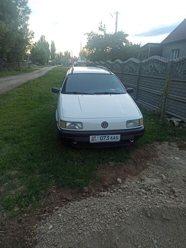 Volkswagen: Volkswagen Passat Variant: 1989 г., 1.8 л, Механика, Бензин, Универсал