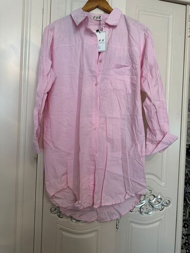 белая рубашка: Рубашка M (EU 38), L (EU 40), цвет - Розовый