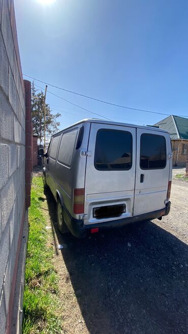 ford resor: Ford