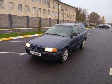 авто опель астра: Volkswagen Passat: 1995 г., 1.6 л, Механика, Бензин, Универсал