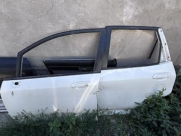 дверцы: Продаётся комплект боковых дверей автомобиля,Хонда фит белого цвета — — 1