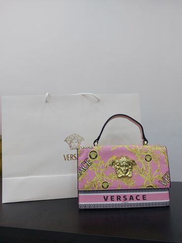 Çantalar: Versace model A class canta.Versace paketinde verilecek.Yenidir satis