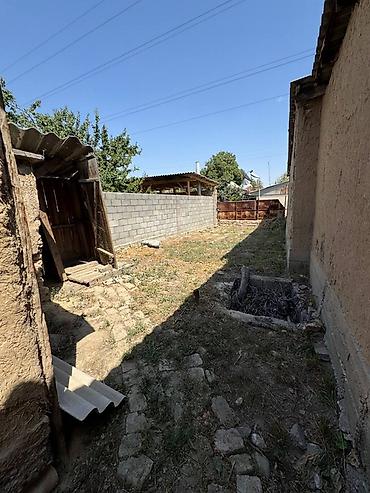 Продажа коттеджей и домов: 🏡 ПРОДАЁТСЯ ЧАСТНЫЙ ДОМ 📍 г. Кызыл-Кия, ул. Советская Продаётся — 16