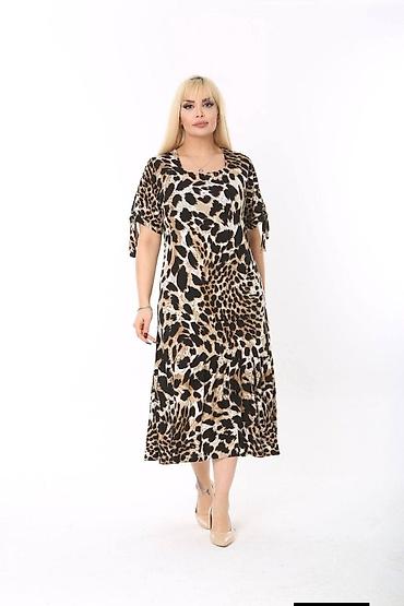 Haljine: Haljine 
Vel XL.2xL .3xL. 4xL. 
Cena 2500 din — 19