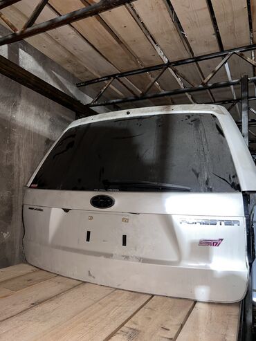 Подшипники: Крышка багажника Subaru, 2010 г., Б/у, Оригинал