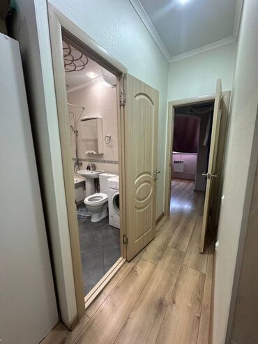 мкр улан продаю квартиру: 1 комната, 50 м², 106 серия улучшенная, 9 этаж, Евроремонт