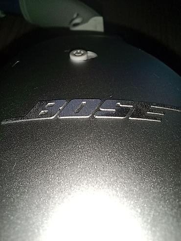 Slušalice: **BOSE®** Over-ear Slušalice sa specijalnim kablom — 20
