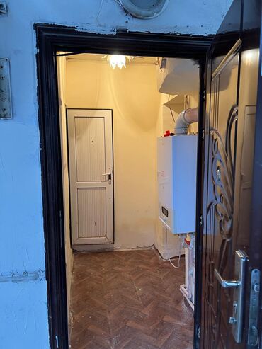 Uzunmüddətli kirayə evlər: 200 kv. m, 3 otaqlı, Kombi — 1