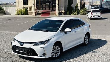 spark 2016: Toyota Corolla: 2019 г., 1.8 л, Автомат, Гибрид, Седан — 1