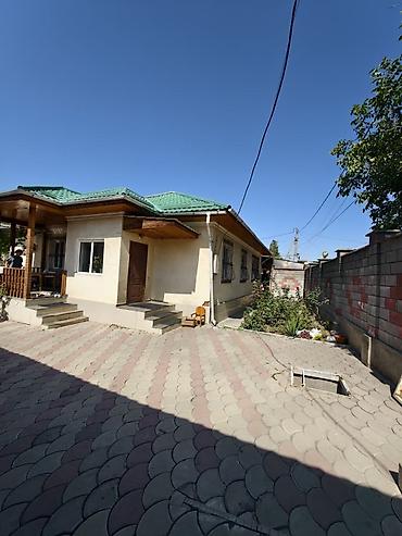 Продажа коттеджей и домов: Продаю дом🔥 📍Чон-Арык Площадь: 7 соток, 95,2м2 дом Комнат: 3 — 2