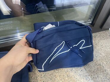 школьные рюкзак: Продается новая барсетка от бренда “lacoste” Масло 100%, не б/у