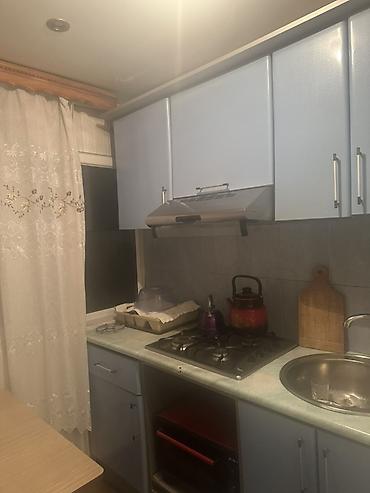 imisli ev satisi: Nizami rayanu,Neftçilər və Oskar restoranın yaxınlığında yerləşən,2 — 6