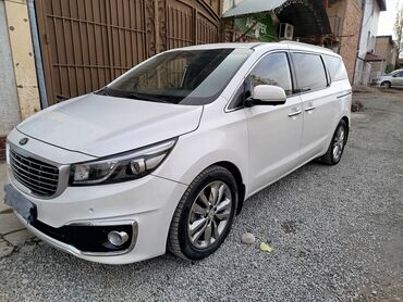 Kia: Kia Carnival: 2017 г., 2.2 л, Вариатор, Дизель, Минивэн