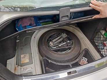 bora: Volkswagen Bora: 1.6 l | 1999 il Sedan — 9