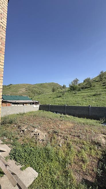 Продажа коттеджей и домов: 6 комнат и более, 463 м², 5 соток, Бишкек, Собственник — 13