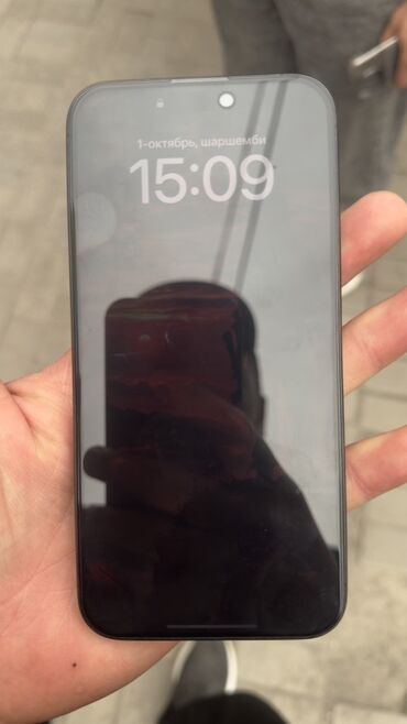 аксессуары для ноутбуков: IPhone 15 Pro Max, Б/у, 256 ГБ, Графит, Чехол, 85 %