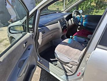 автомат обмен: Mazda PREMACY: 2000 г., 1.8 л, Механика, Бензин — 4
