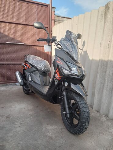 Мотоциклы и мопеды: Продаю новые скутера самурай150куб колеса р12 идеальный вариант для