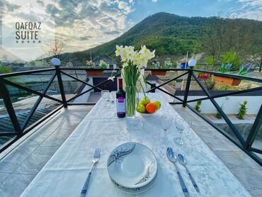 Günlük kirayə evlər: 300 kv. m, 5 otaqlı, Artezian quyusu, Kanalizasiya, Telefon — 6