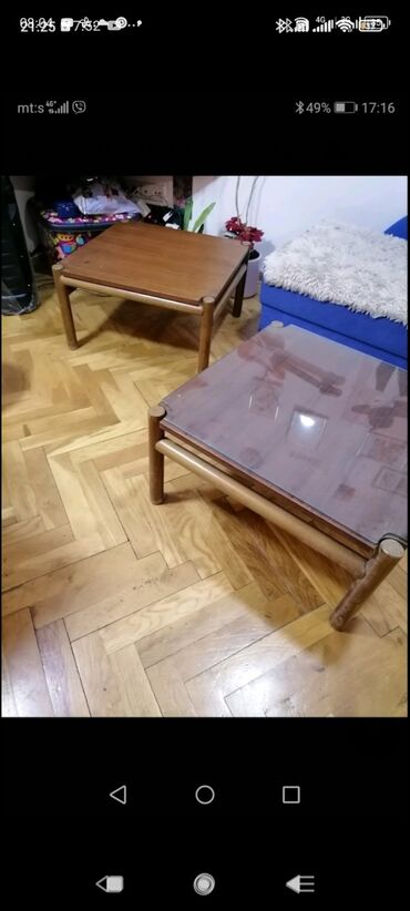 Stolovi: Sto manji drvenii lep nepohaban. Oko prečnik 65/65 vis oko 37
 Mirjevo — 7