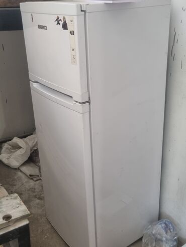 стекло бу: Муздаткыч Beko, Колдонулган, Эки камералуу, 160 * lalafo.kg да стекло бу: Муздаткыч Beko, Колдонулган, Эки камералуу, 160 *