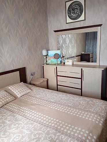 Mənzil kirayələyirəm: ​Продаётся 3-комнатная квартира с мебелью и техникой Квартира площадью — 24