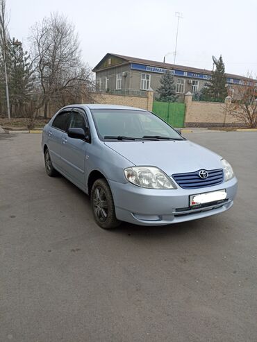 Toyota: Toyota Corolla: 2004 г., Механика, Бензин, Седан — 3