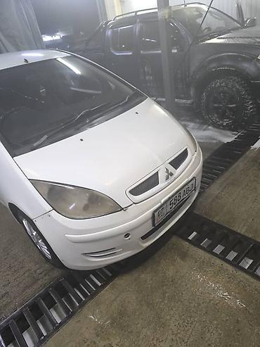 Mitsubishi: Mitsubishi Colt: 2003 г., 1.3 л, Вариатор, Бензин, Хэтчбэк — 12