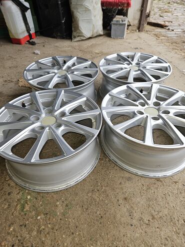 Gume i felne: Set alu felni – 4 kom Razmak rupi 5×112 pogodan za VW, Audi — 7